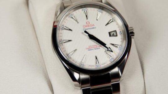 Acquista orologi replica da uomo omega in oro